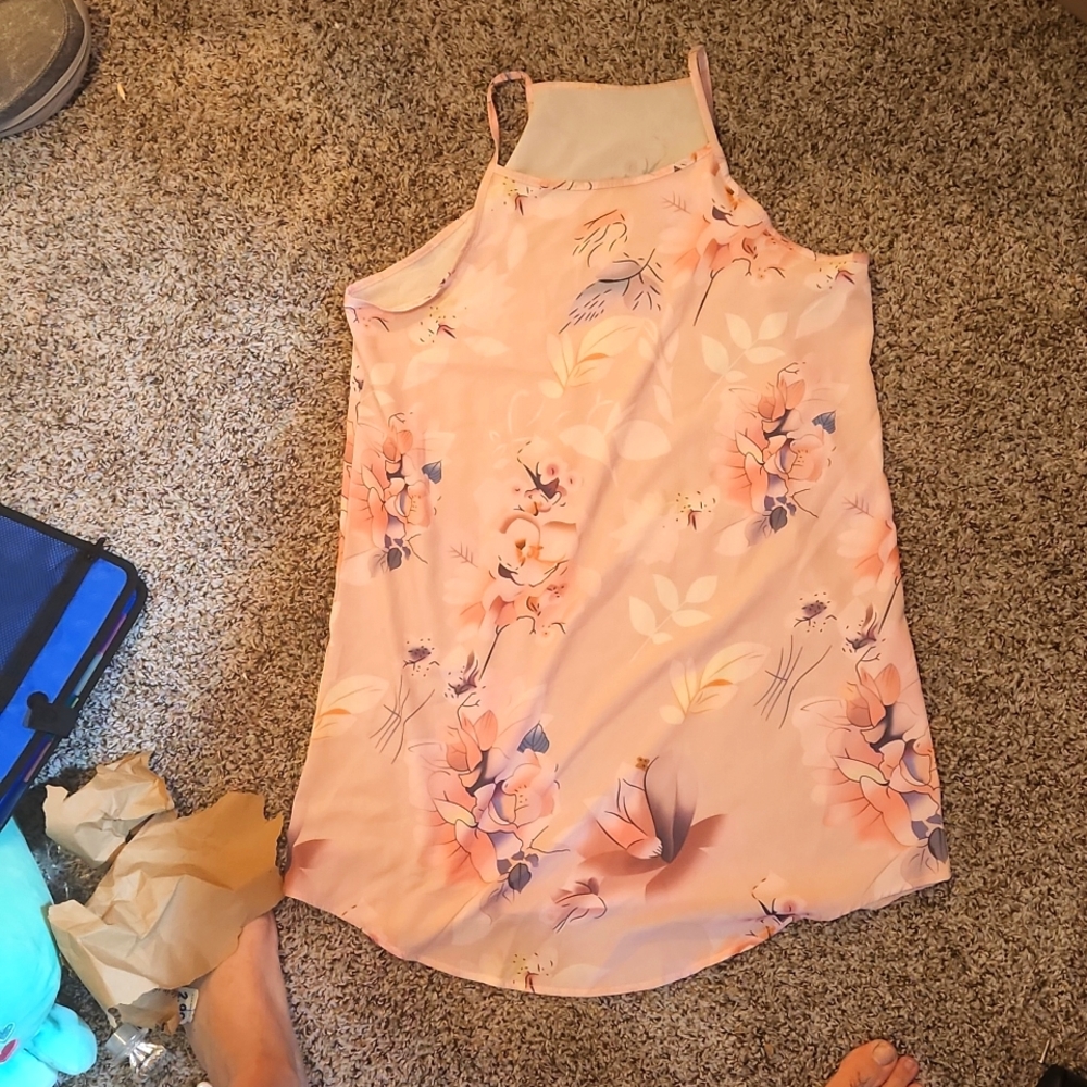 Medium pink spaghetti top